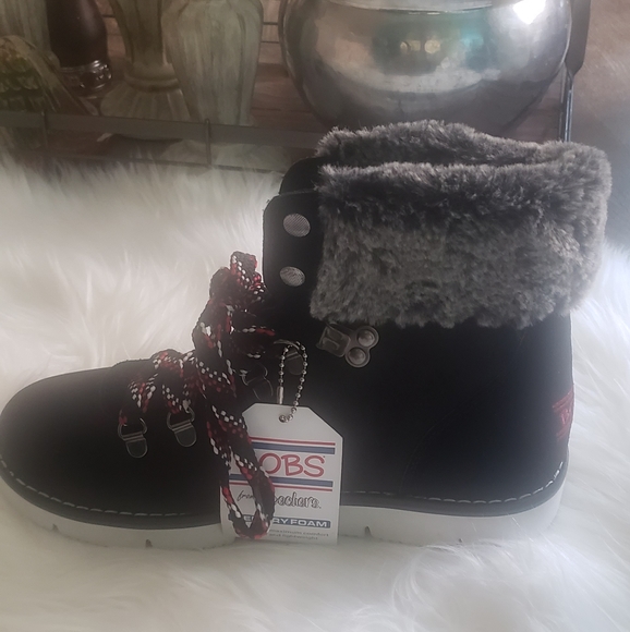 BOBS from SKECHERS Bobs Rocky - Urban Hike… - Picture 4 of 7